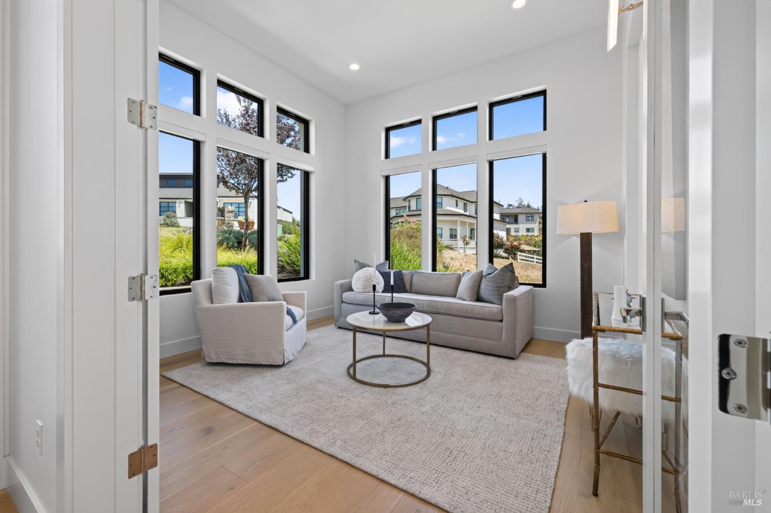 3735 Woodbourne Place Santa Rosa CA 95403