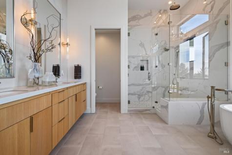 3735 Woodbourne Place Santa Rosa CA 95403