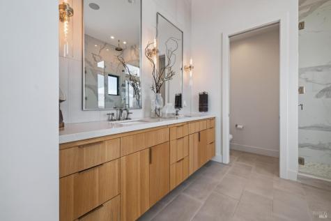 3735 Woodbourne Place Santa Rosa CA 95403