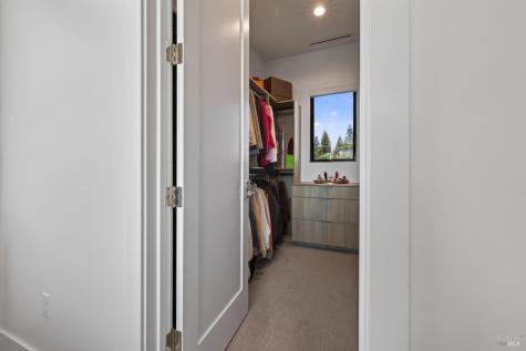 3735 Woodbourne Place Santa Rosa CA 95403