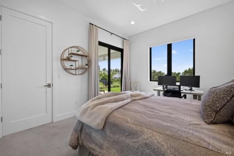 3735 Woodbourne Place Santa Rosa CA 95403