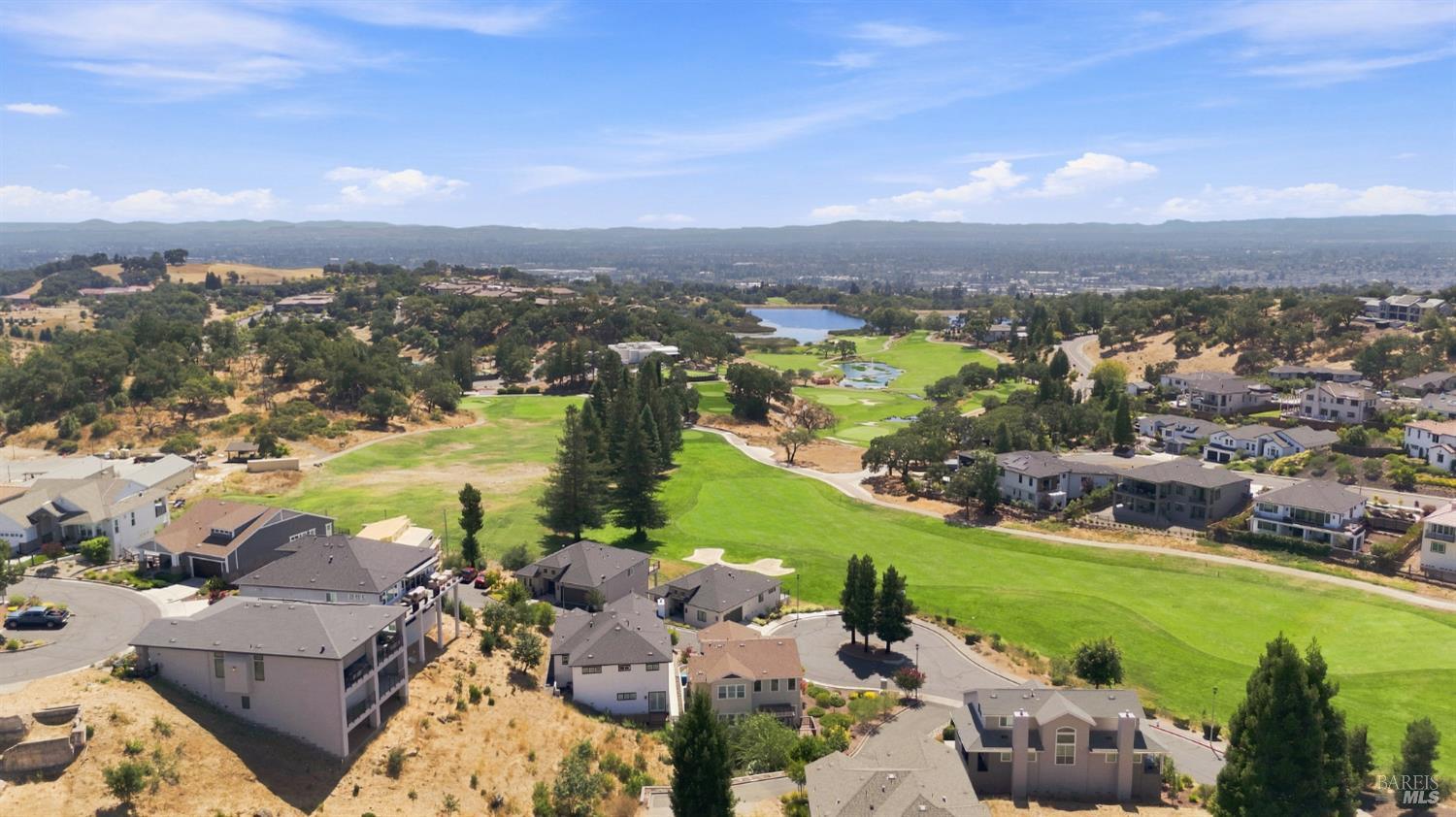 3735 Woodbourne Place Santa Rosa CA 95403