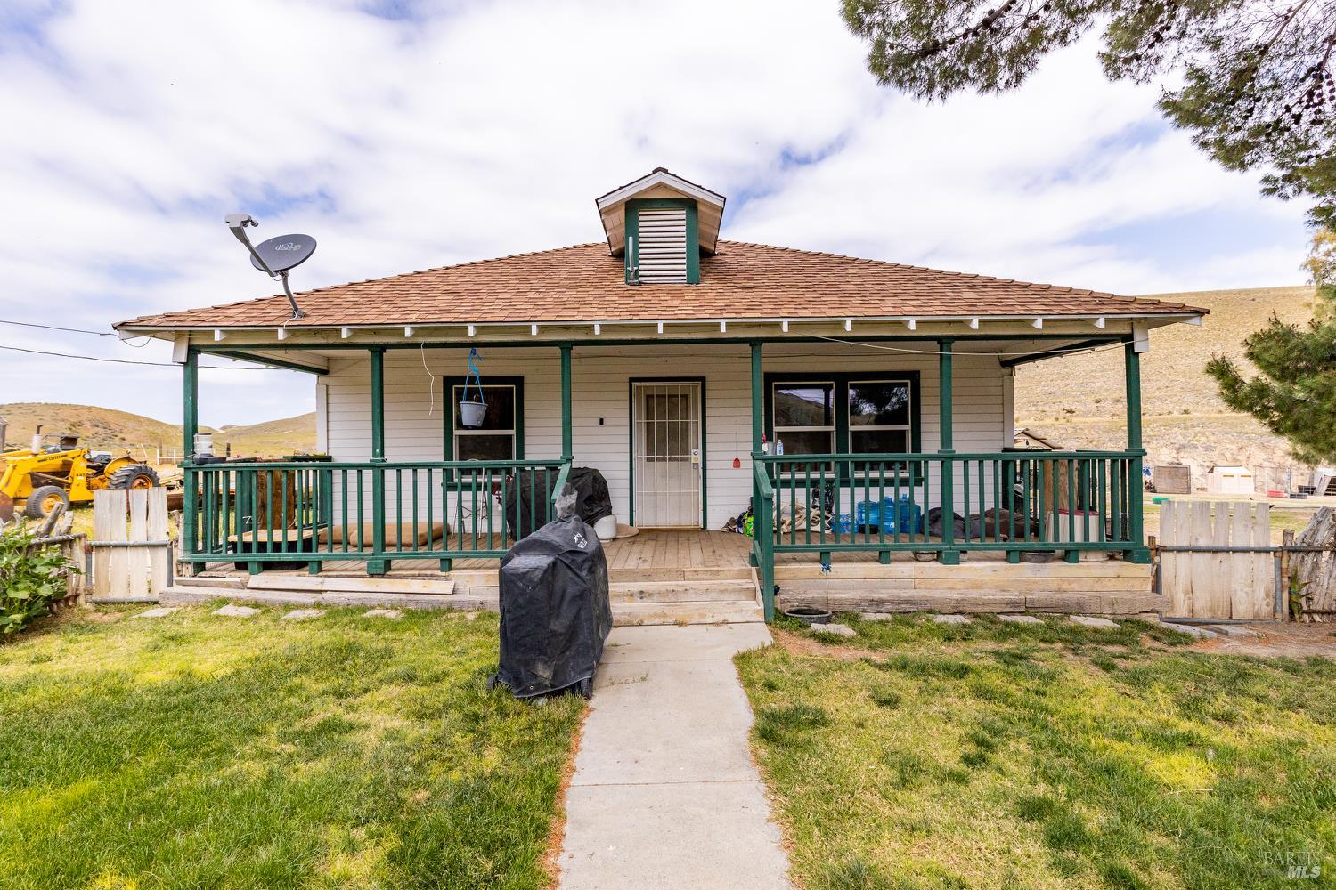 8050 Bitterwater Road Shandon CA 93461