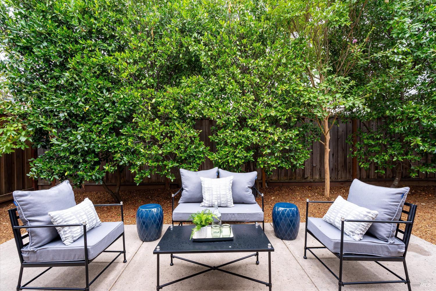 2311 Aria Place Santa Rosa CA 95403