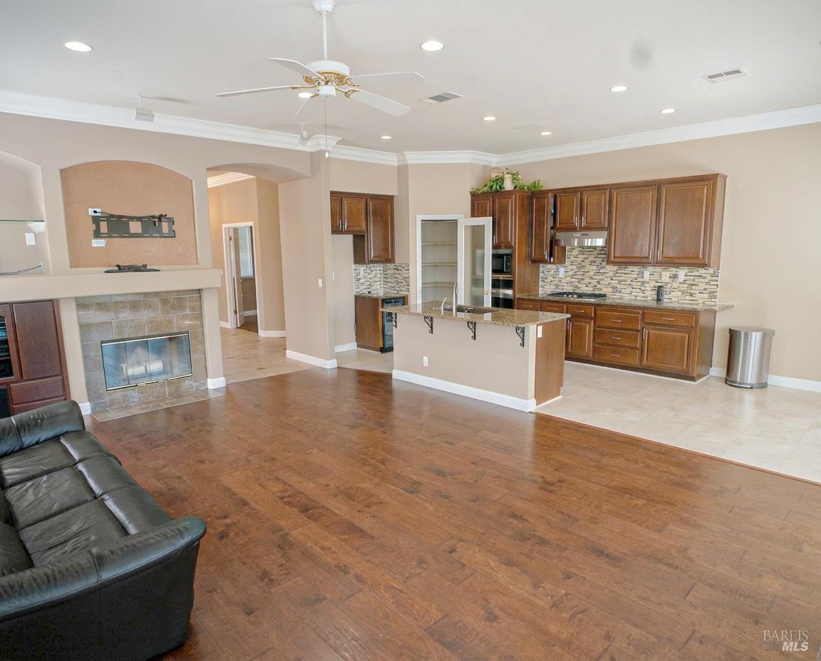 1443 Fullerton Drive Fairfield CA 94533