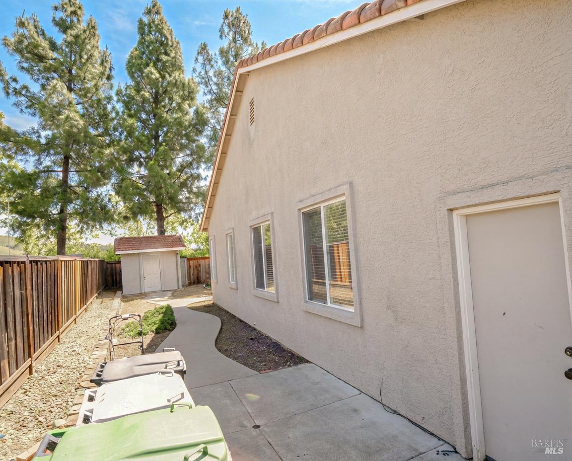 1443 Fullerton Drive Fairfield CA 94533