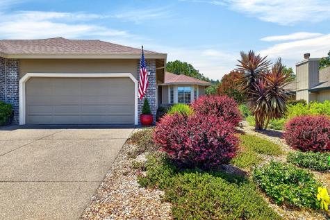317 Miramonte Place Santa Rosa CA 95409