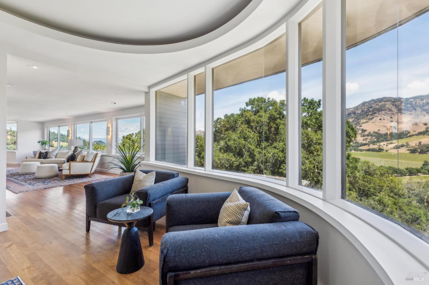 5768 Silverado Trail Napa CA 94558