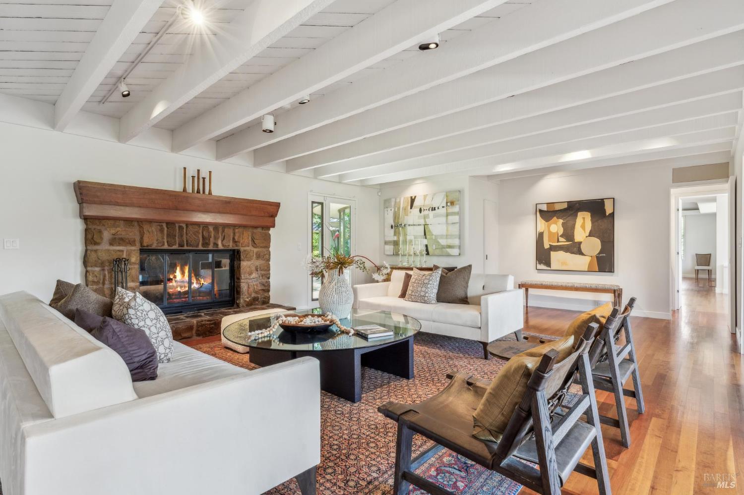 5768 Silverado Trail Napa CA 94558