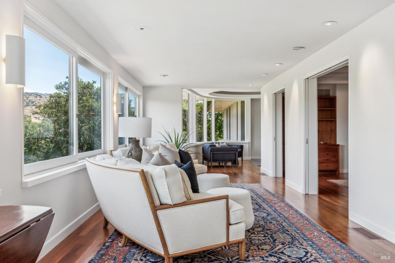 5768 Silverado Trail Napa CA 94558