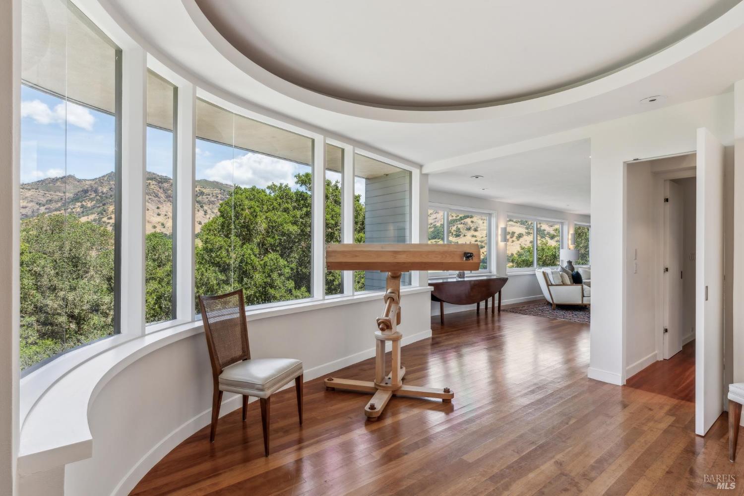 5768 Silverado Trail Napa CA 94558