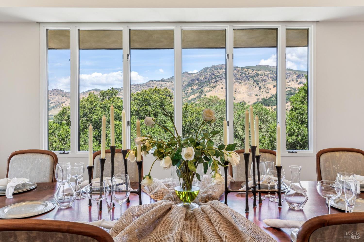 5768 Silverado Trail Napa CA 94558