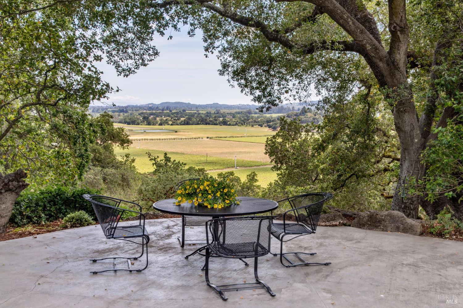 5768 Silverado Trail Napa CA 94558