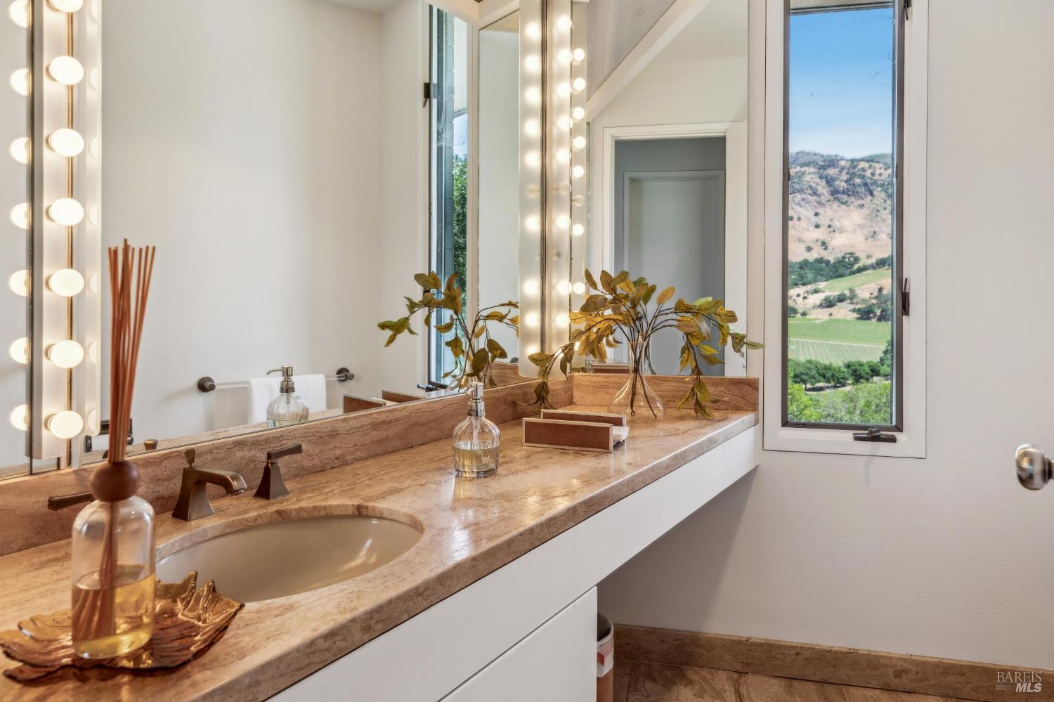 5768 Silverado Trail Napa CA 94558