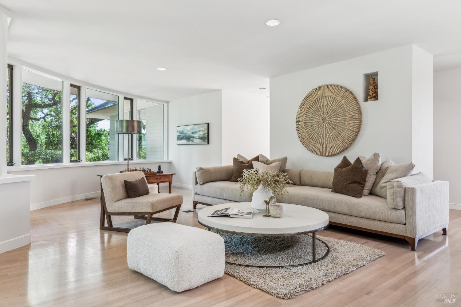 5768 Silverado Trail Napa CA 94558