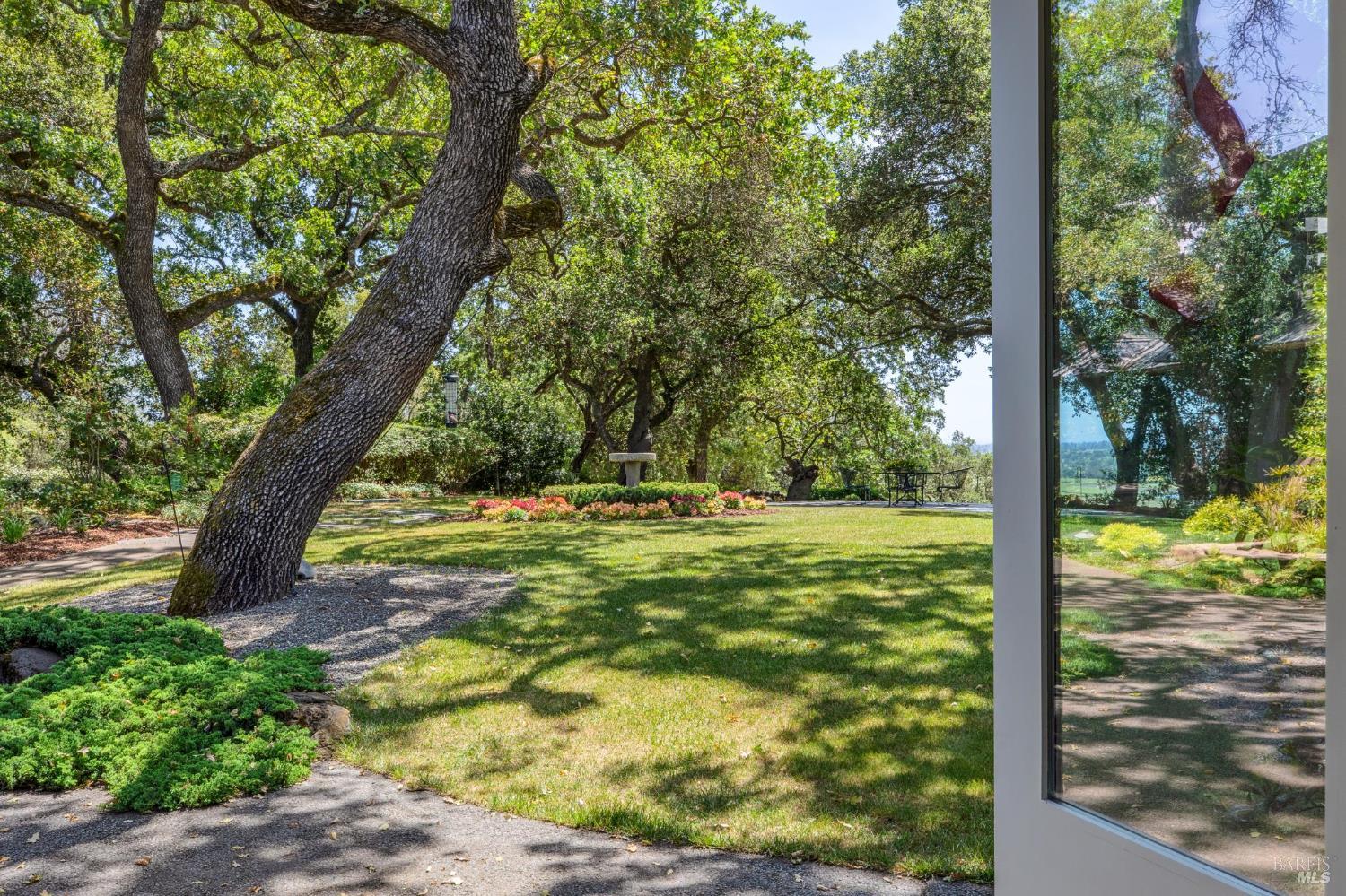 5768 Silverado Trail Napa CA 94558