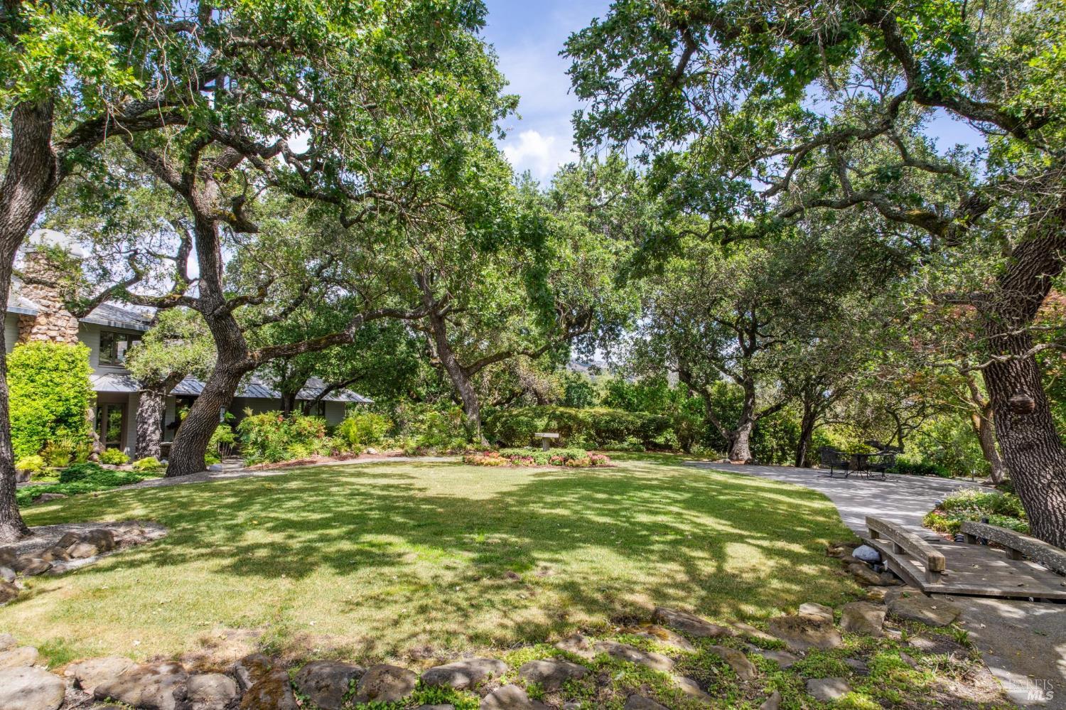 5768 Silverado Trail Napa CA 94558