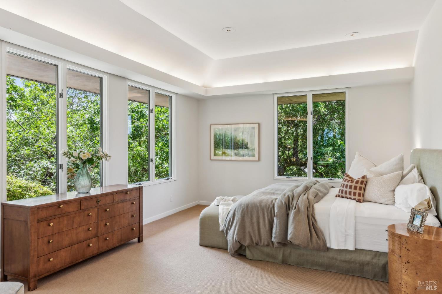 5768 Silverado Trail Napa CA 94558