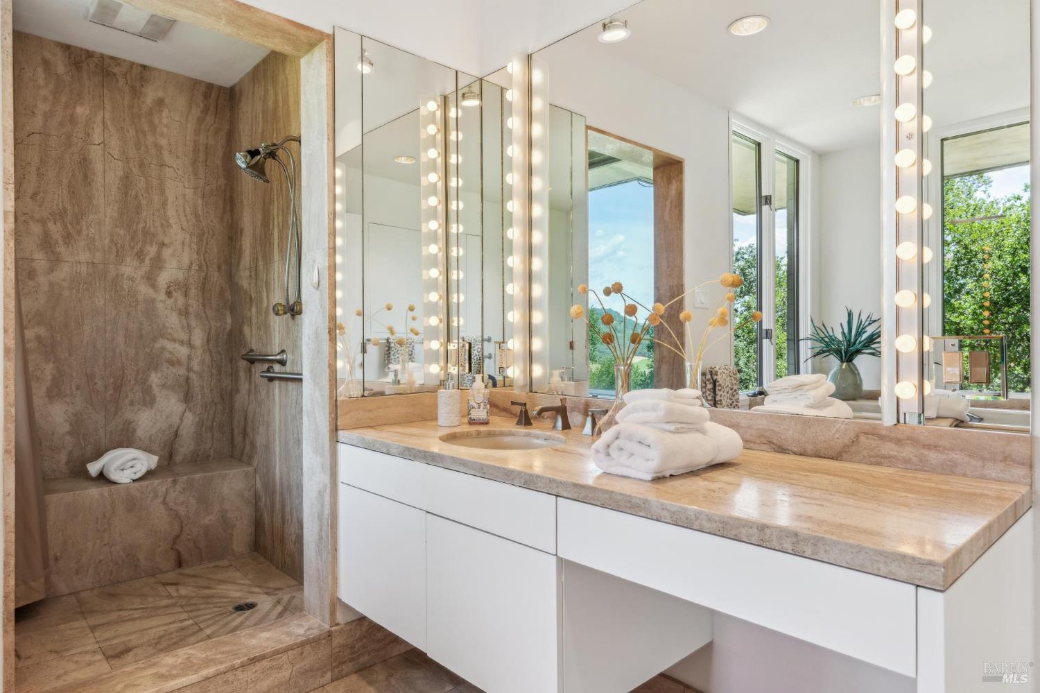 5768 Silverado Trail Napa CA 94558