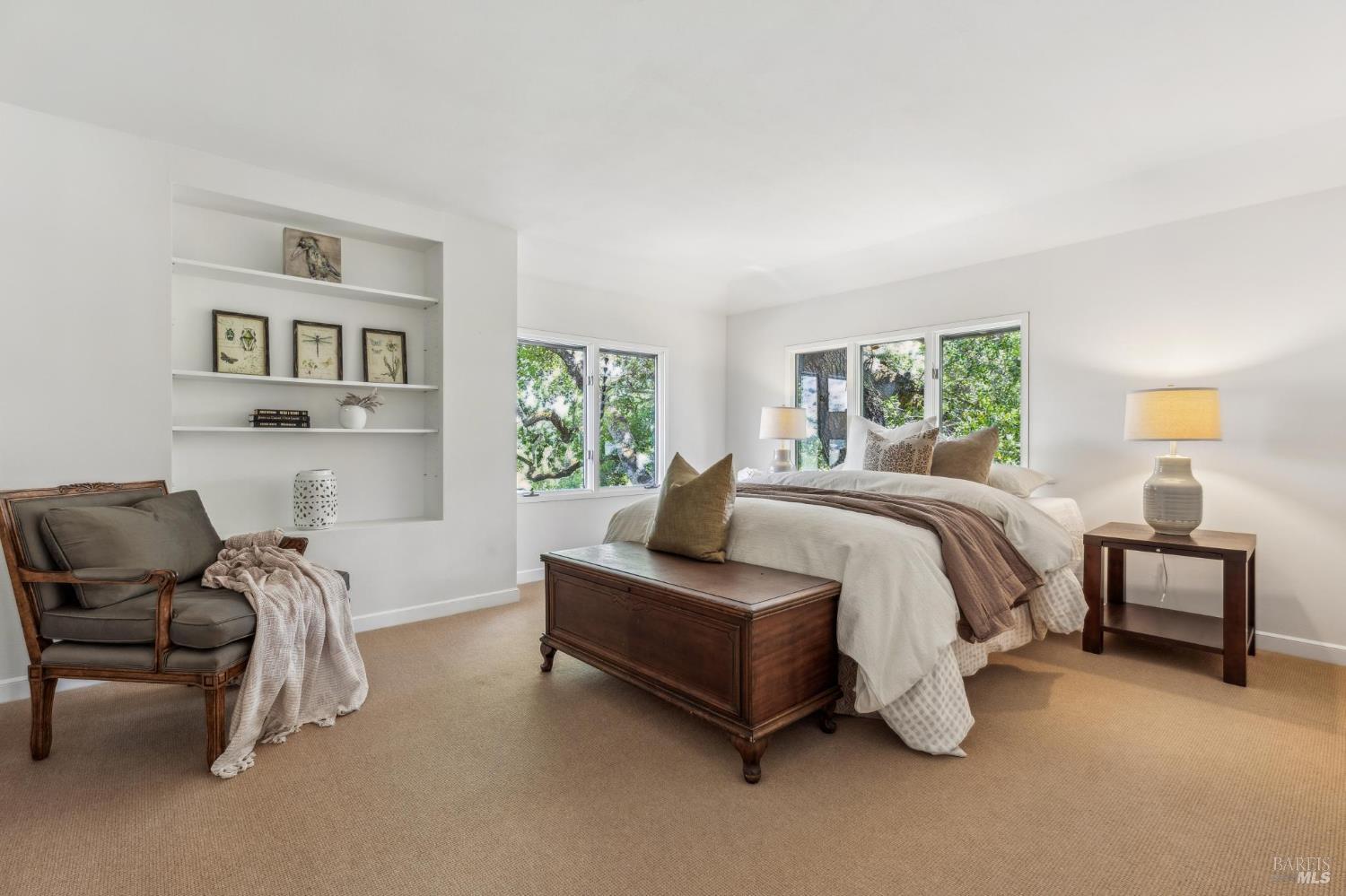 5768 Silverado Trail Napa CA 94558