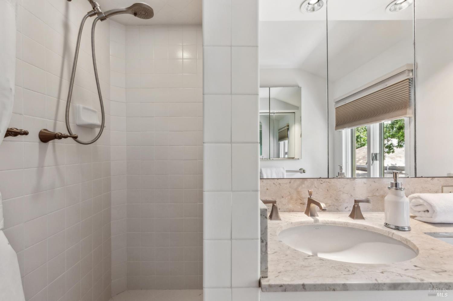 5768 Silverado Trail Napa CA 94558