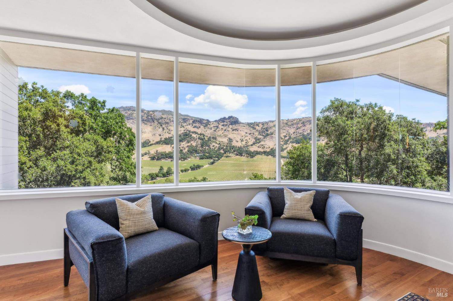 5768 Silverado Trail Napa CA 94558