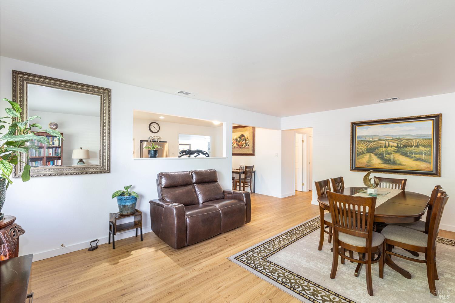 1717 Olympia Court Napa CA 94558
