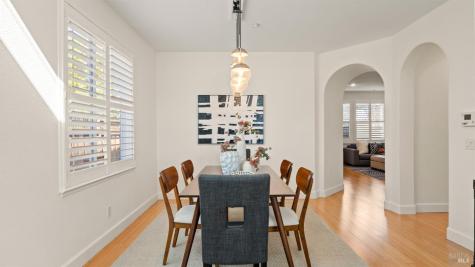 84 Pinheiro Circle Novato CA 94945