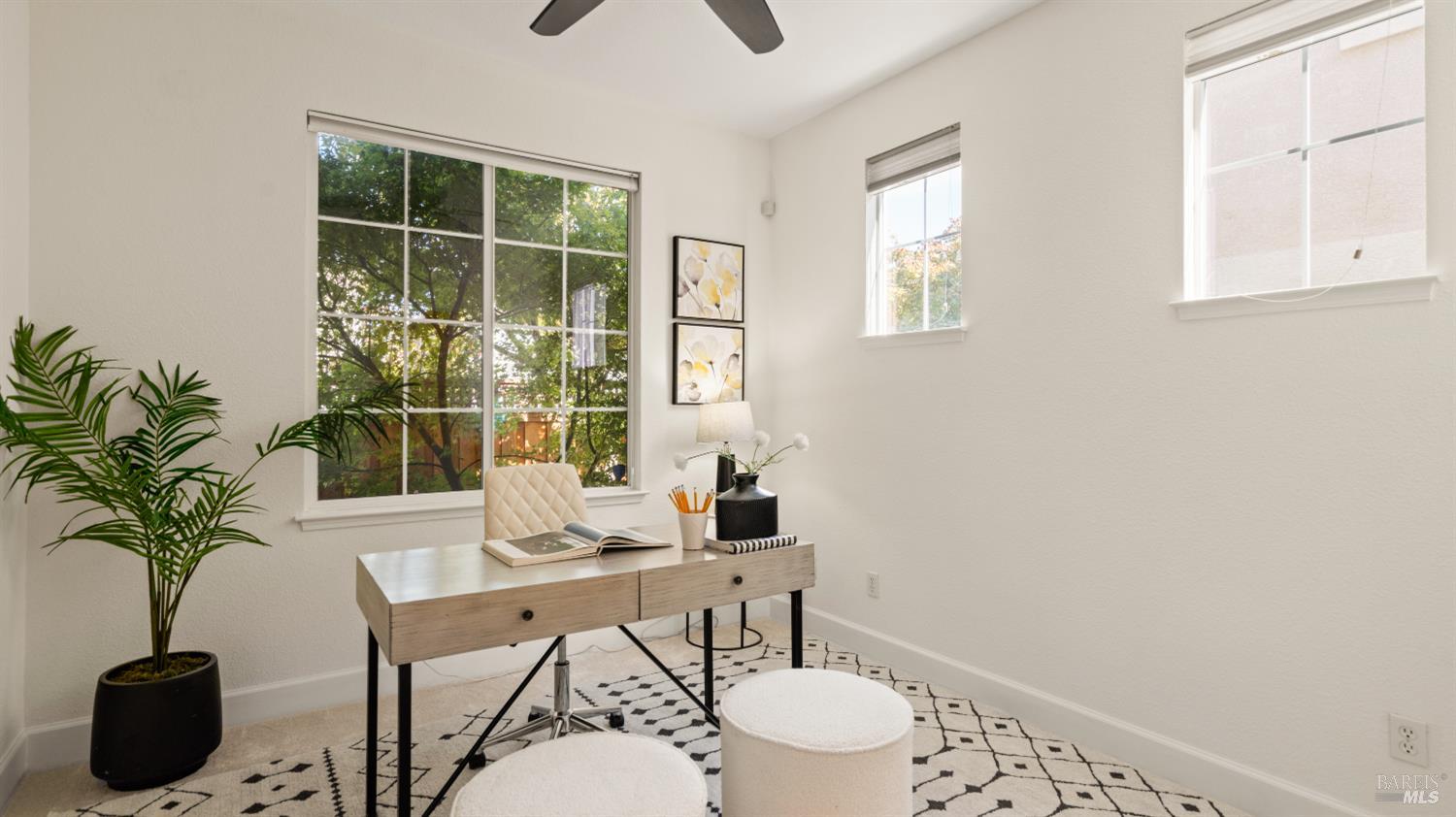84 Pinheiro Circle Novato CA 94945
