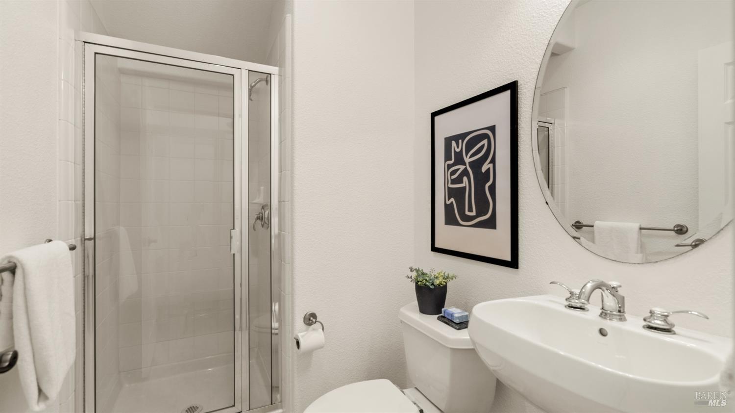 84 Pinheiro Circle Novato CA 94945