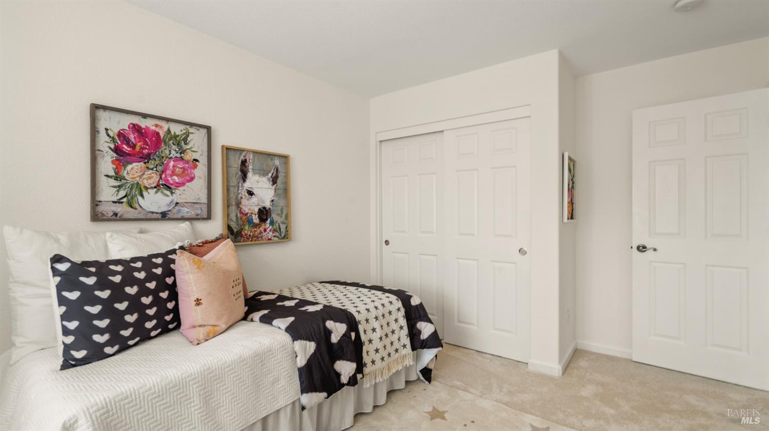 84 Pinheiro Circle Novato CA 94945