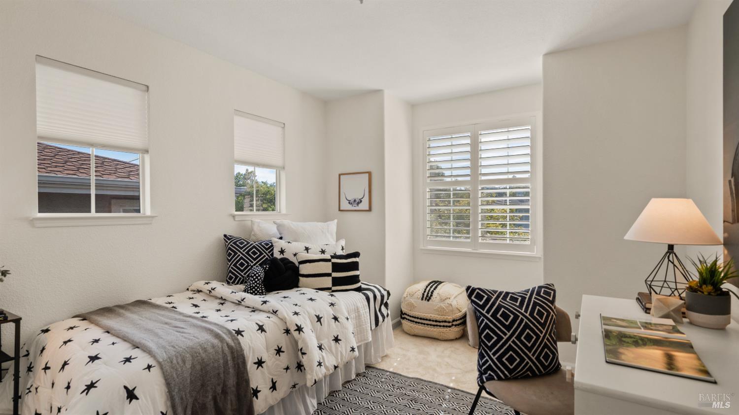 84 Pinheiro Circle Novato CA 94945