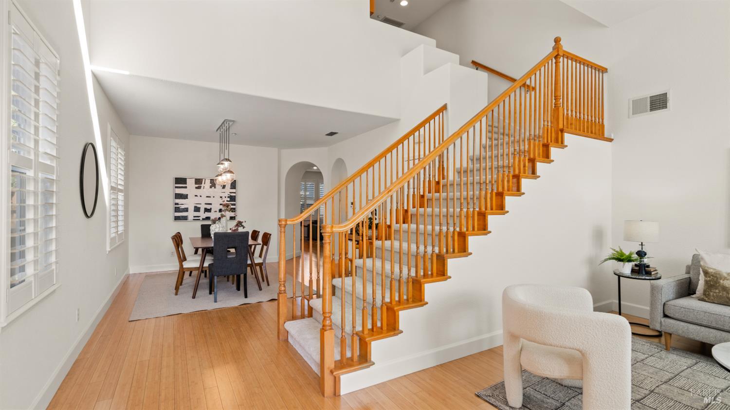 84 Pinheiro Circle Novato CA 94945