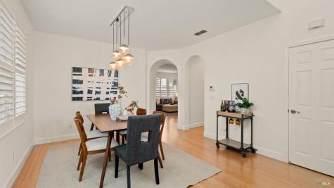 84 Pinheiro Circle Novato CA 94945