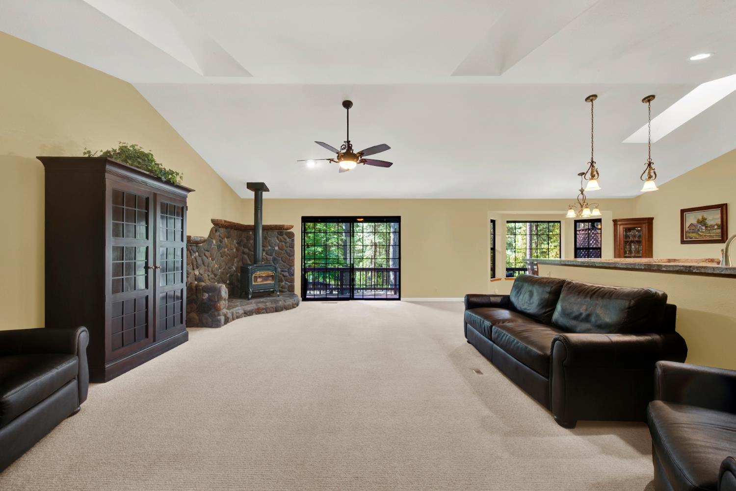 27128 Manzanita Court Pioneer CA 95666