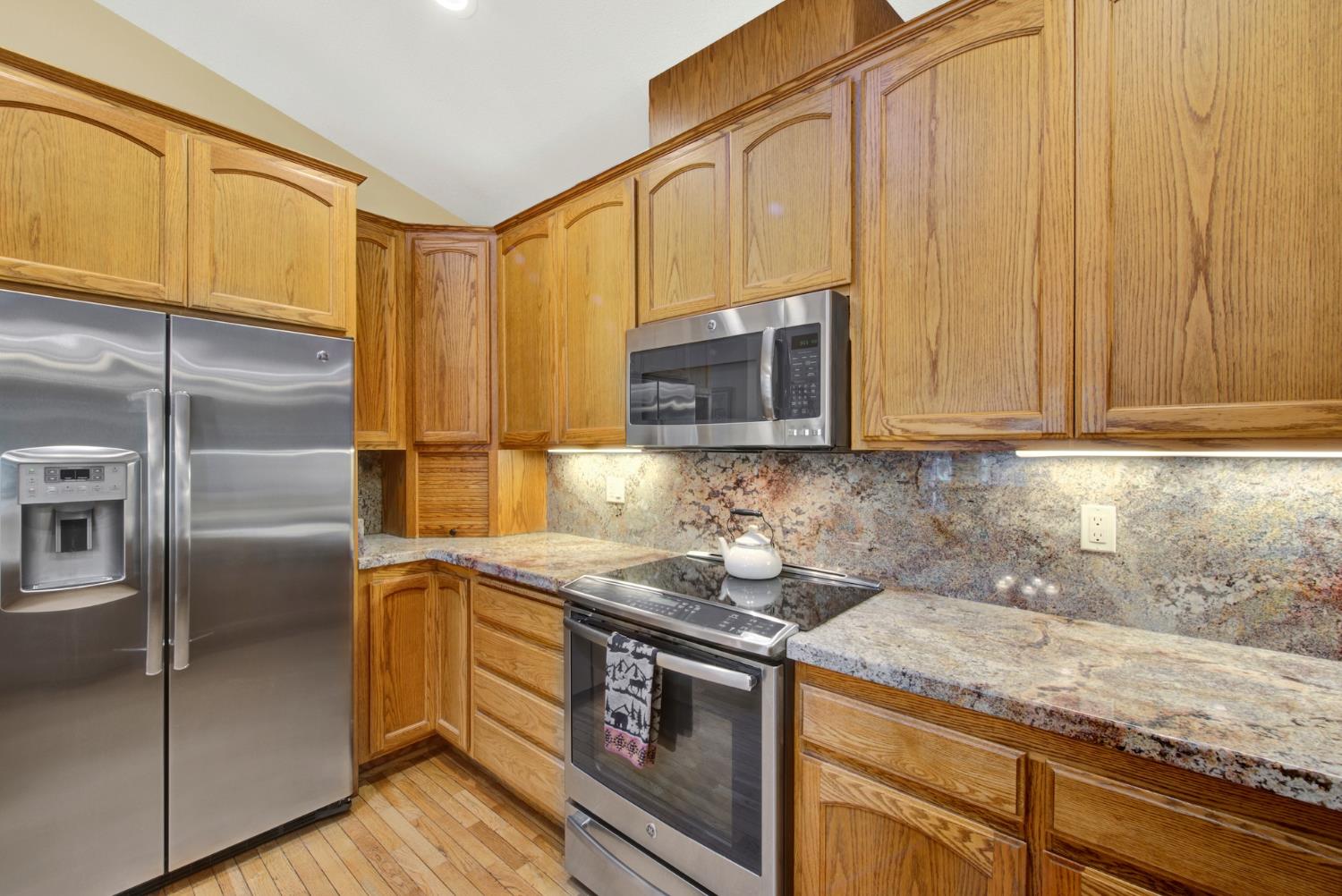 27128 Manzanita Court Pioneer CA 95666