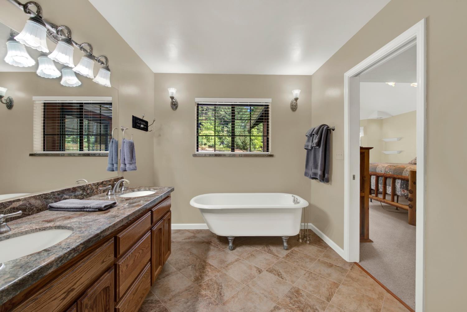 27128 Manzanita Court Pioneer CA 95666