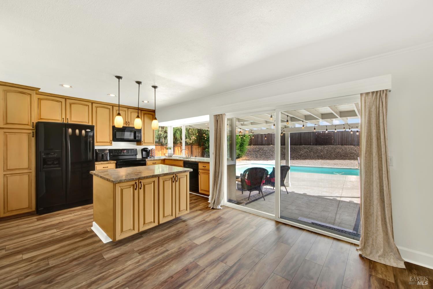 1565 Meadowlark Drive Fairfield CA 94533