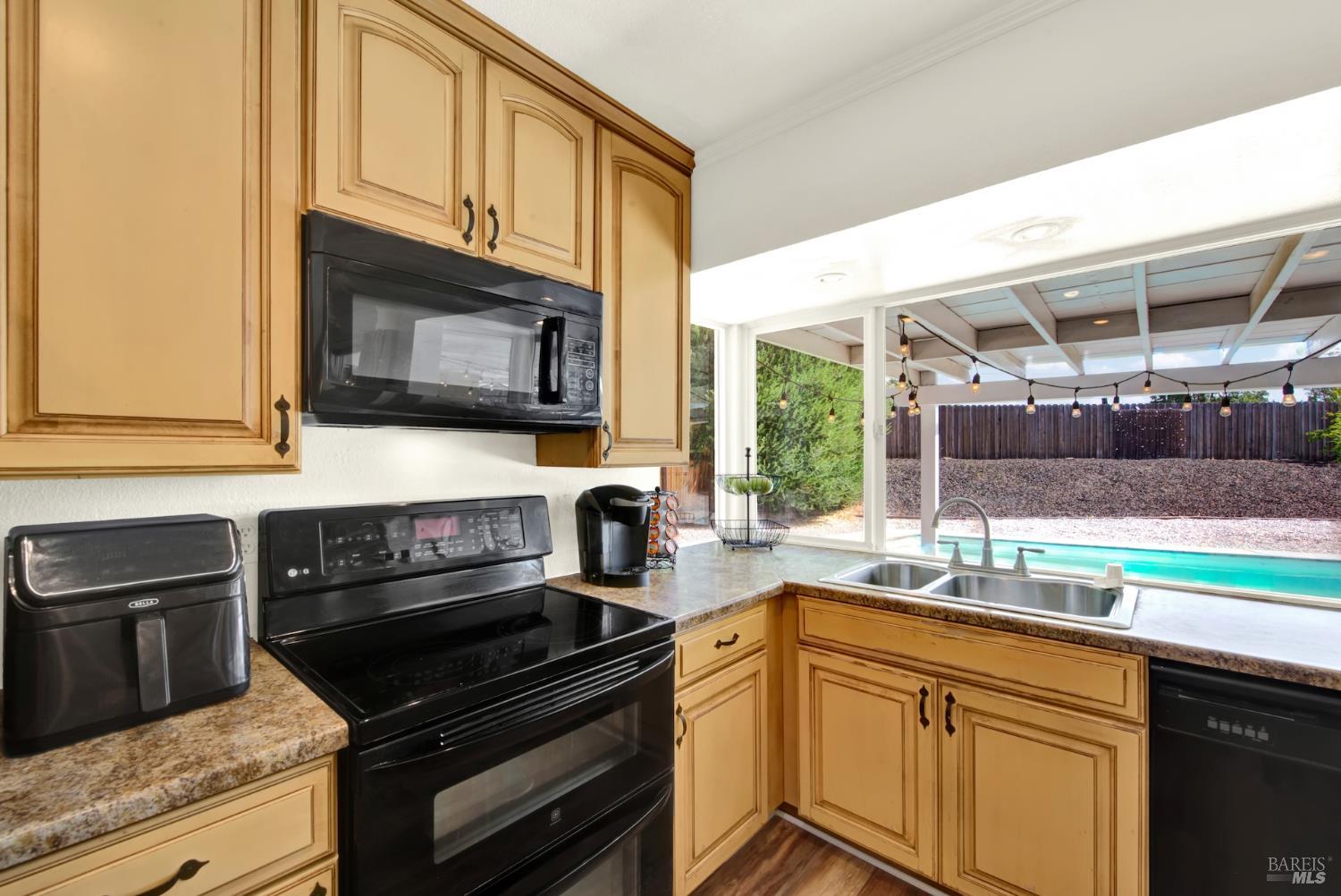 1565 Meadowlark Drive Fairfield CA 94533