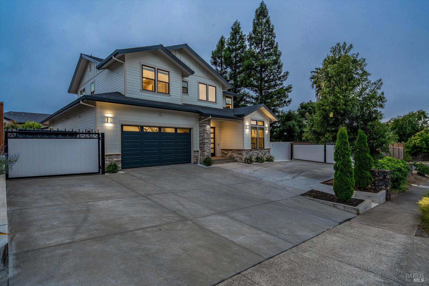 1990 Long Leaf Court Santa Rosa CA 95403