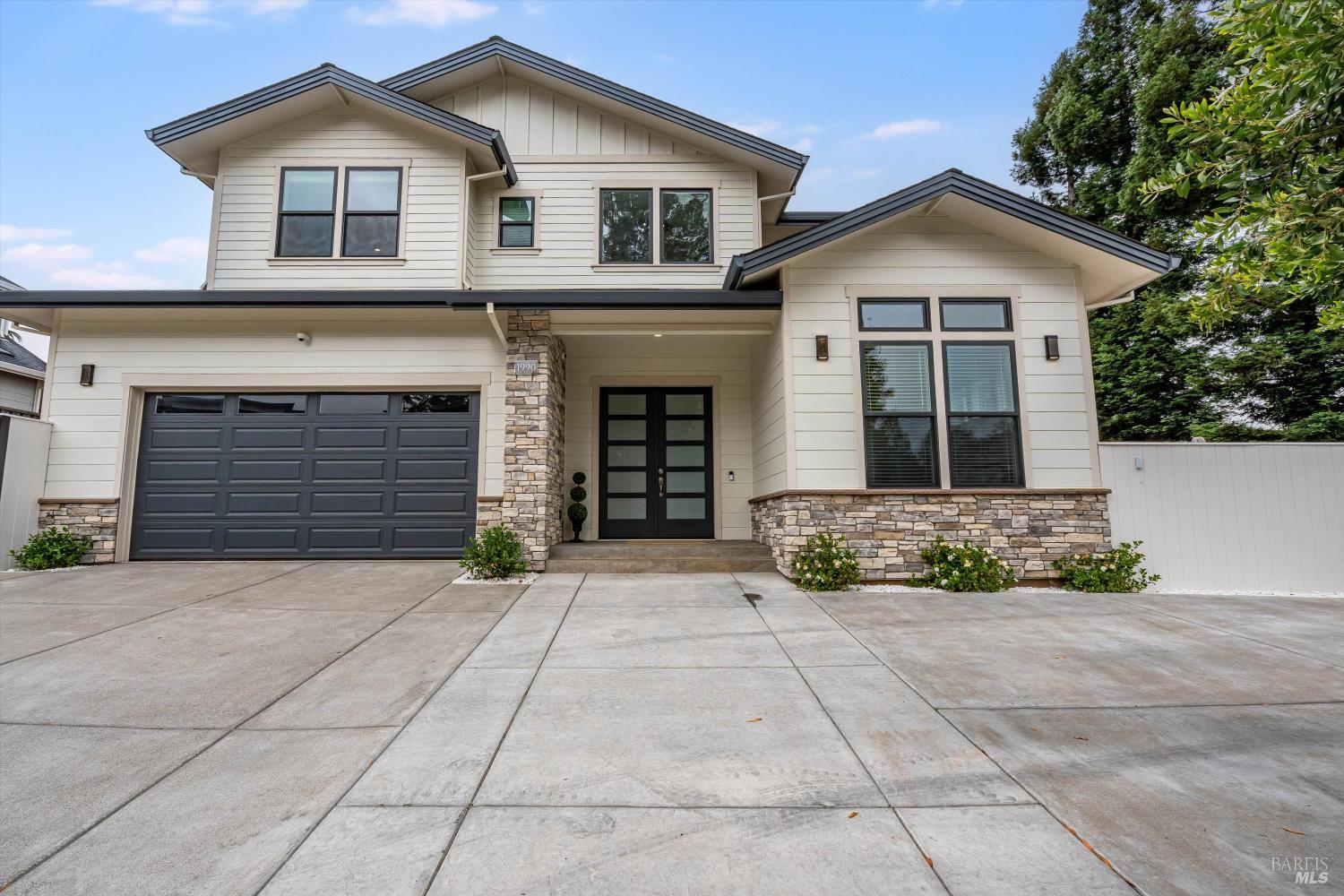 1990 Long Leaf Court Santa Rosa CA 95403