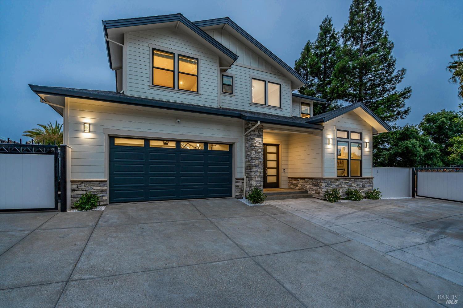 1990 Long Leaf Court Santa Rosa CA 95403