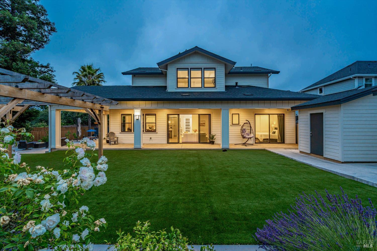 1990 Long Leaf Court Santa Rosa CA 95403