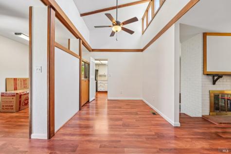6644 Greenmeadow Drive Santa Rosa CA 95409