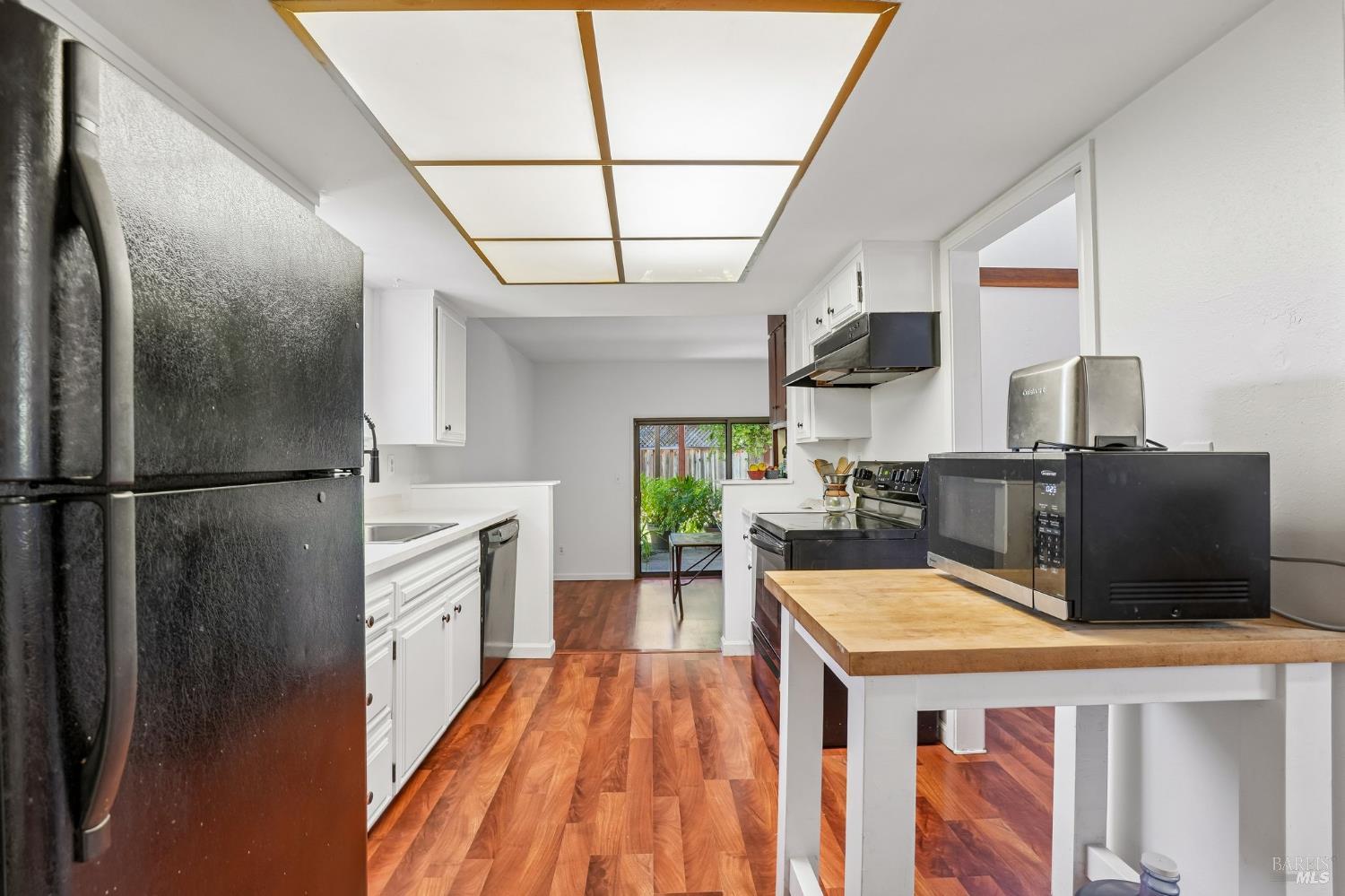 6644 Greenmeadow Drive Santa Rosa CA 95409