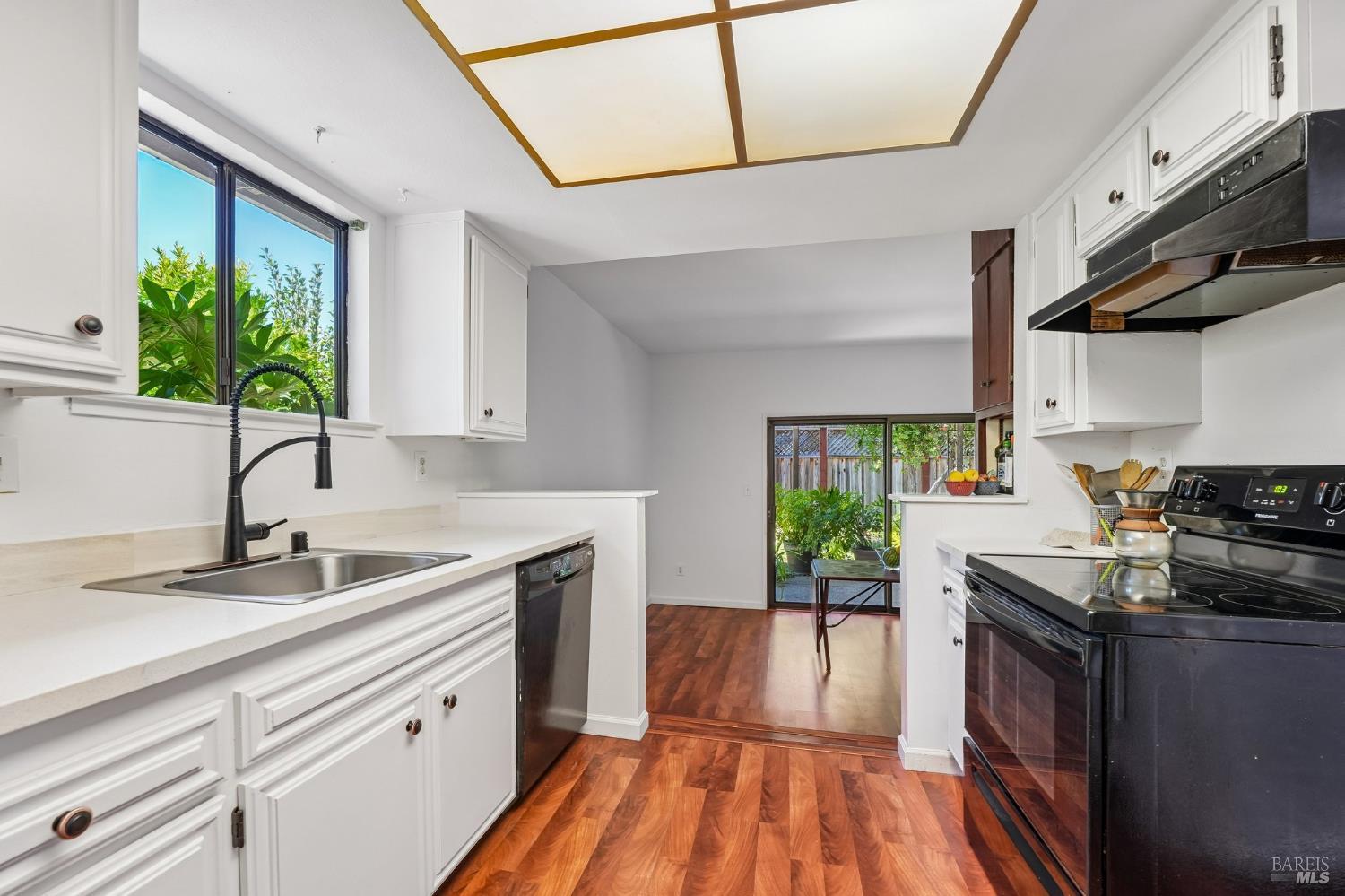 6644 Greenmeadow Drive Santa Rosa CA 95409