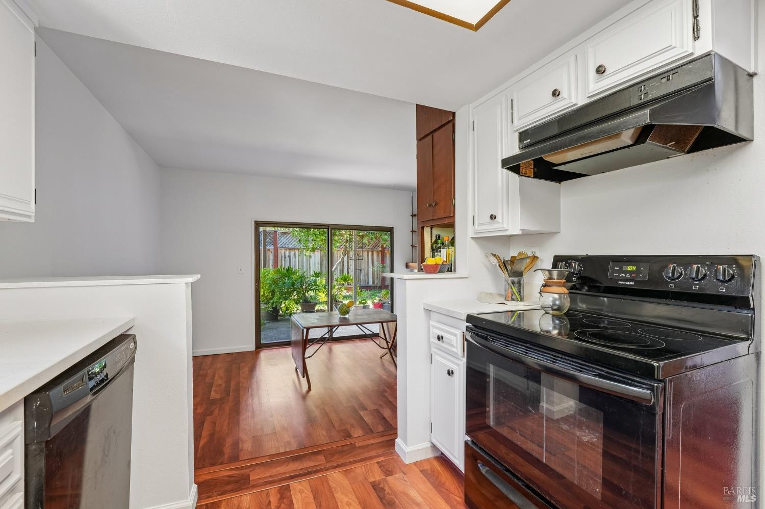 6644 Greenmeadow Drive Santa Rosa CA 95409