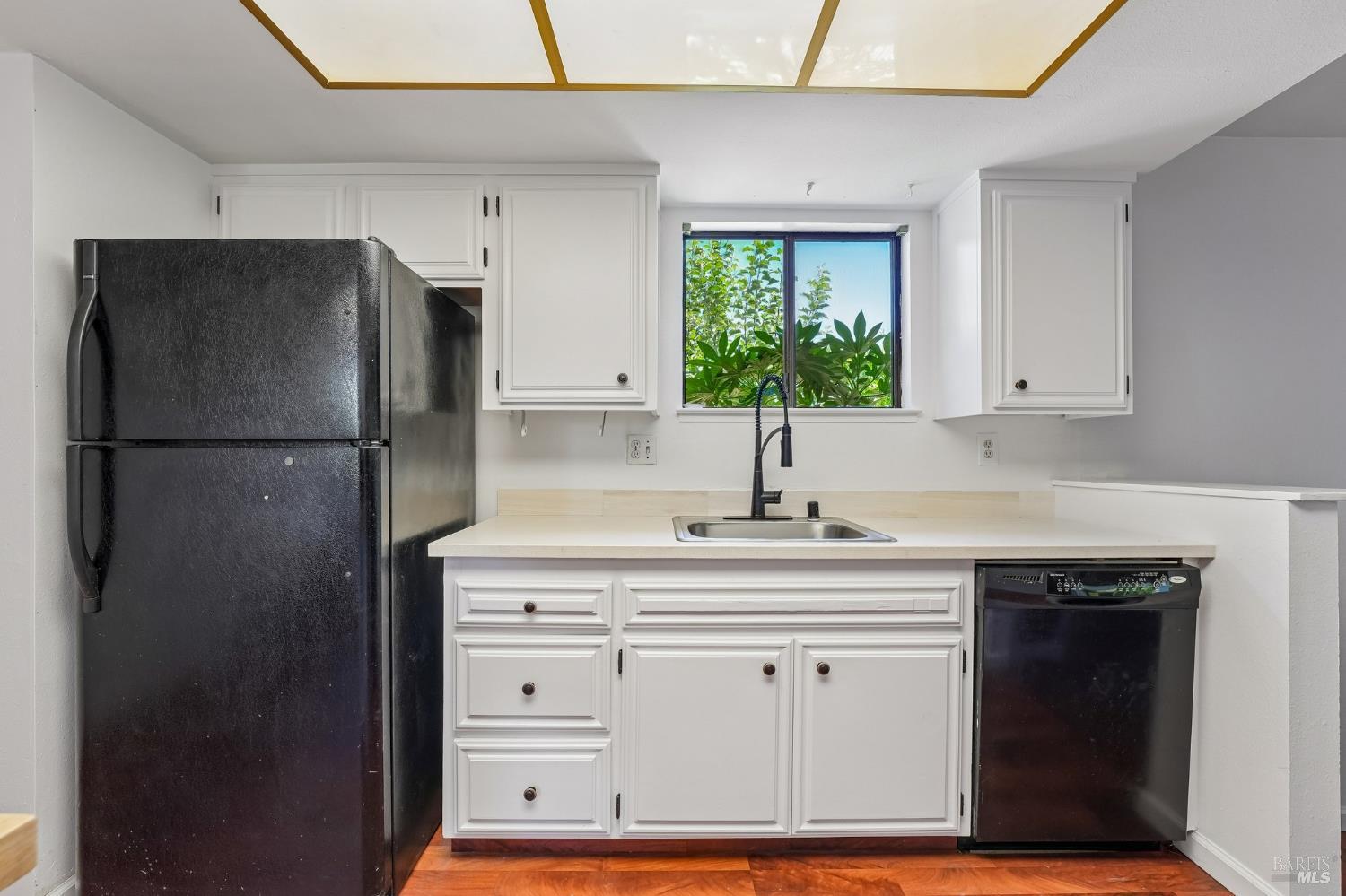 6644 Greenmeadow Drive Santa Rosa CA 95409
