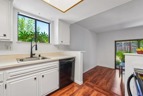 6644 Greenmeadow Drive Santa Rosa CA 95409