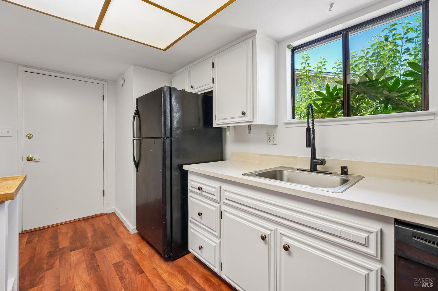 6644 Greenmeadow Drive Santa Rosa CA 95409
